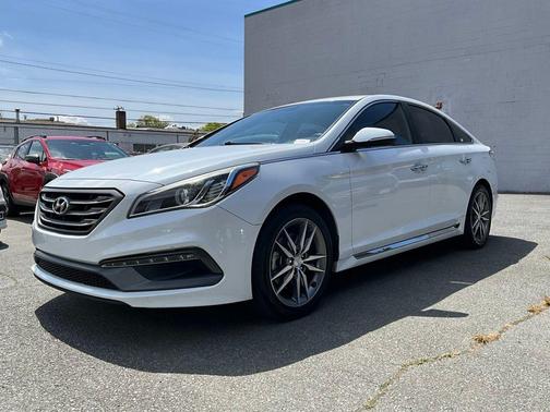 Quartz White Pearl 2015 Hyundai SONATA Sport 2.0T