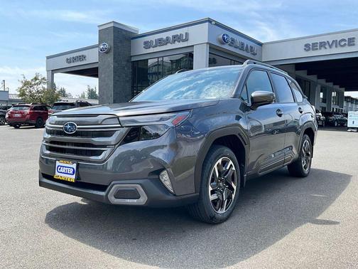 Magnetite Gray Metallic 2025 Subaru Forester Limited