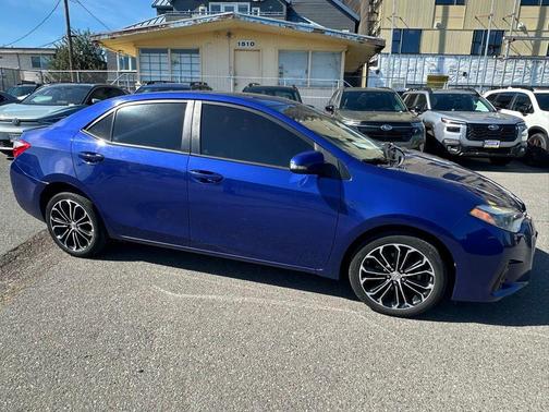 Blue Crush Metallic 2016 Toyota Corolla S Plus