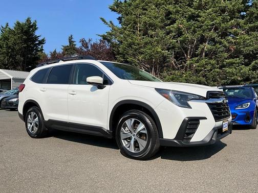 2024 Subaru Ascent Premium