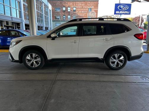 2024 Subaru Ascent Premium