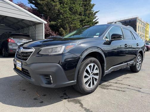 Crystal Black Silica 2020 Subaru Outback Premium