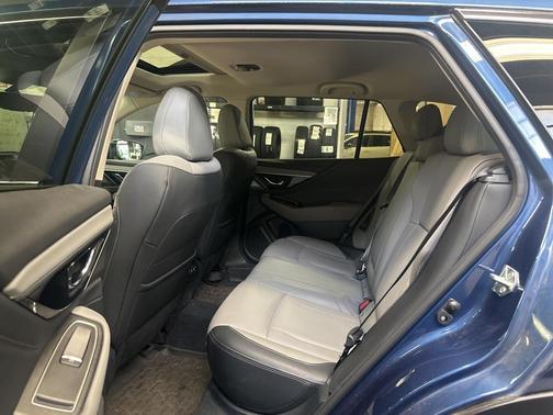 2022 Subaru Outback Limited XT