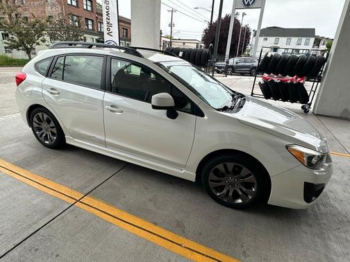 Satin White Pearl 2014 Subaru Impreza 2.0i Sport Premium