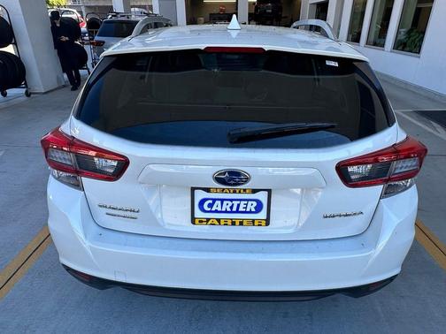 Crystal White Pearl 2022 Subaru Impreza Premium