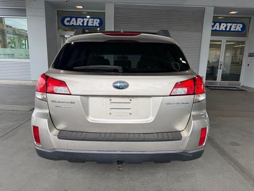 Tungsten Metallic 2014 Subaru Outback 2.5i Premium