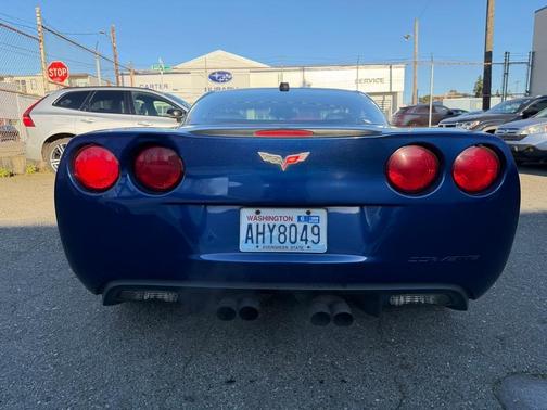 2005 Chevrolet Corvette 