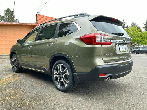 Autumn Green Metallic 2026 Subaru Ascent Touring
