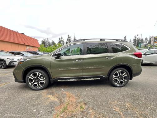 Autumn Green Metallic 2026 Subaru Ascent Touring