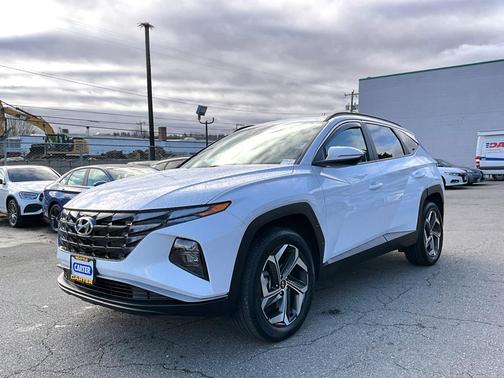2023 Hyundai TUCSON SEL