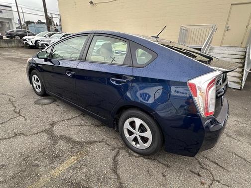 2012 Toyota Prius Three