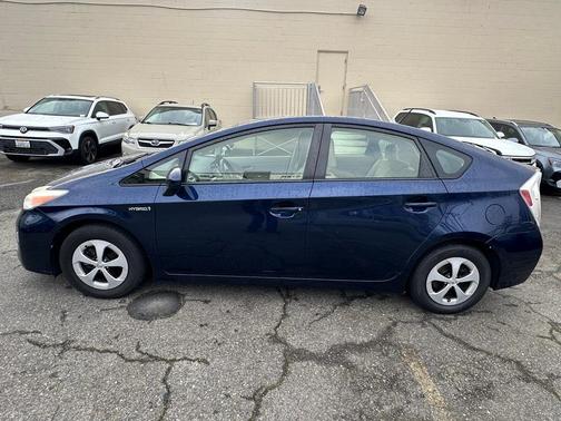 2012 Toyota Prius Three