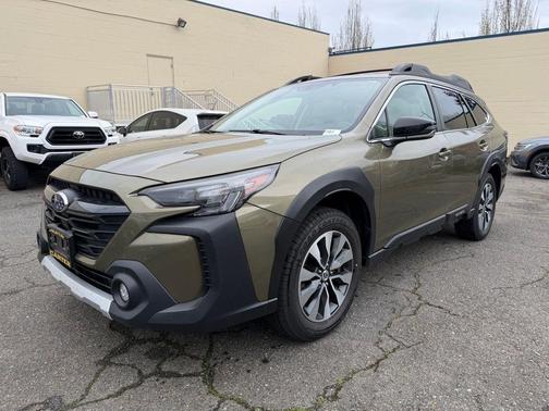 Autumn Green Metallic 2023 Subaru Outback Limited
