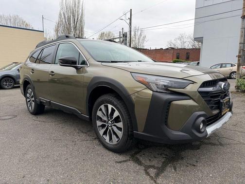 Autumn Green Metallic 2023 Subaru Outback Limited