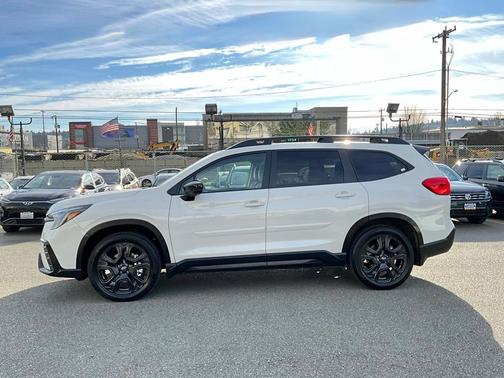 2025 Subaru Ascent Onyx Edition Touring