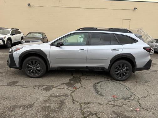 2025 Subaru Outback Onyx Edition XT