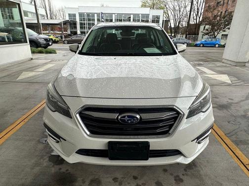 Crystal White Pearl 2019 Subaru Legacy 3.6R Limited