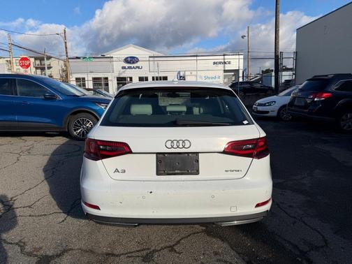 2016 Audi A3 e-tron 1.4T Premium