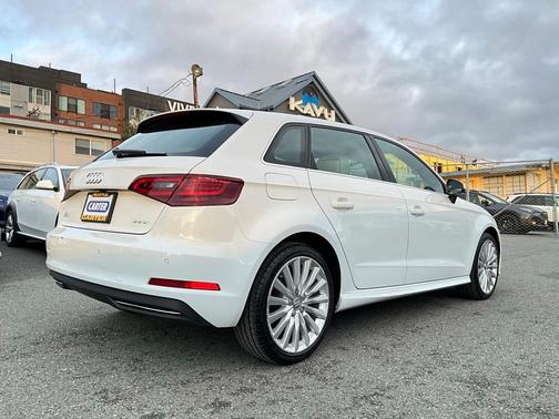 2016 Audi A3 e-tron 1.4T Premium