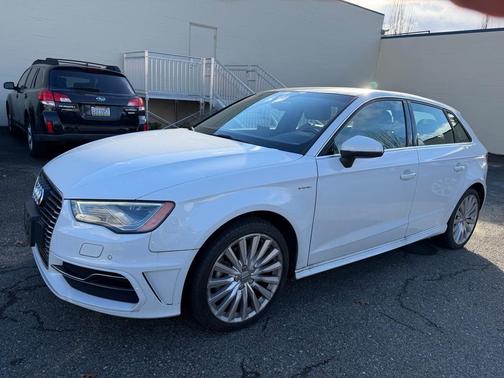2016 Audi A3 e-tron 1.4T Premium