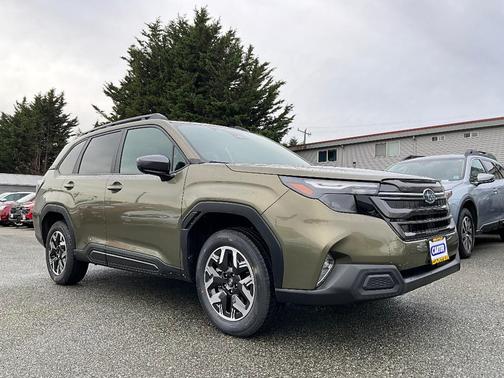 Autumn Green Metallic 2026 Subaru Forester Premium