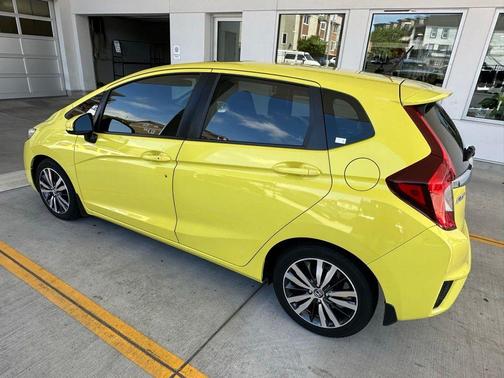 Mystic Yellow Pearl 2015 Honda Fit EX