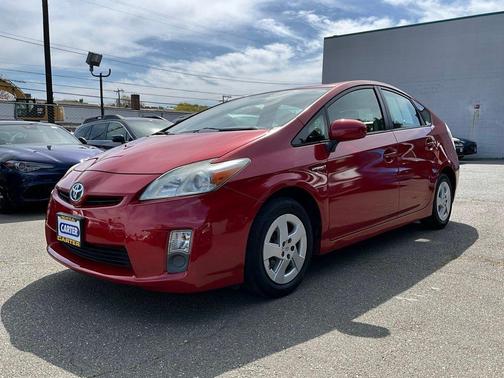 Barcelona Red Metallic 2011 Toyota Prius II