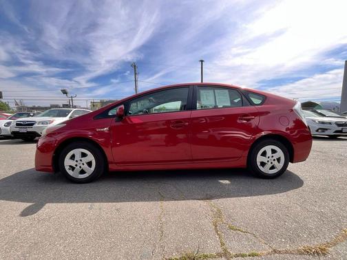 Barcelona Red Metallic 2011 Toyota Prius II