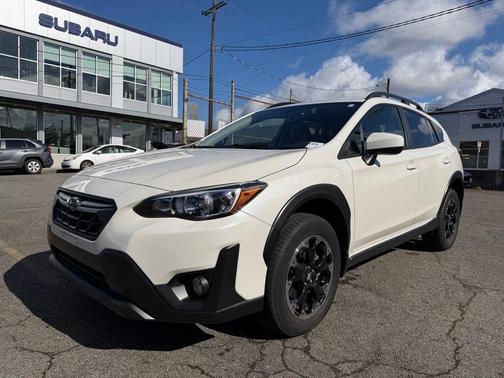 Crystal White Pearl 2022 Subaru Crosstrek Premium