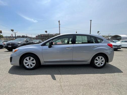 2014 Subaru Impreza 2.0i