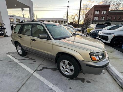 2004 Subaru Forester 2.5XS