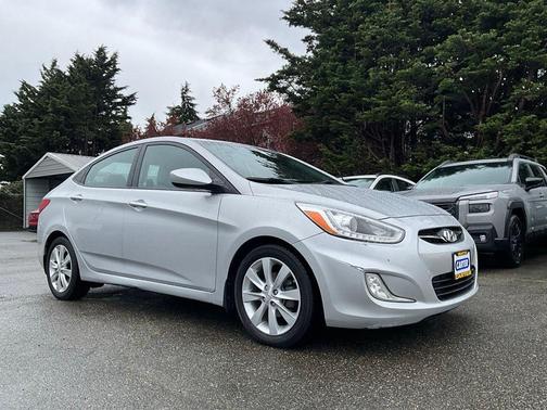 Ironman Silver Metallic 2014 Hyundai Accent GLS