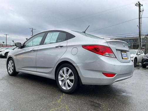 Ironman Silver Metallic 2014 Hyundai Accent GLS