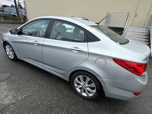 2014 Hyundai Accent GLS