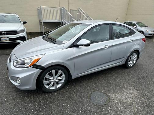 2014 Hyundai Accent GLS
