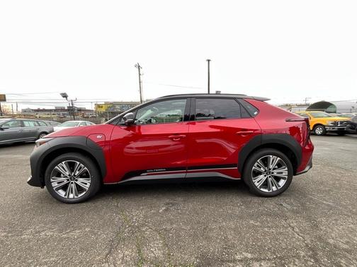 2024 Subaru Solterra Touring