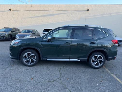 2023 Subaru Forester Touring