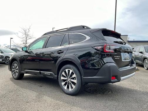 2025 Subaru Outback Limited XT