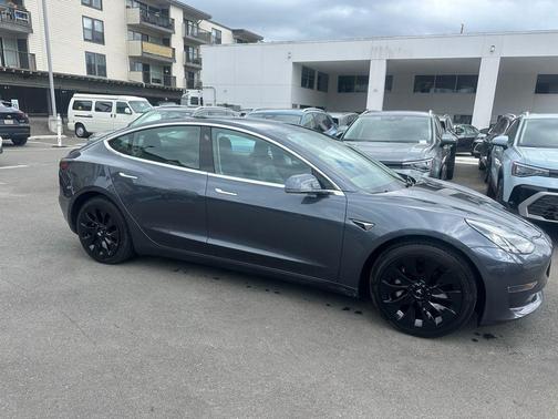 Midnight Silver Metallic 2020 Tesla Model 3 Long Range