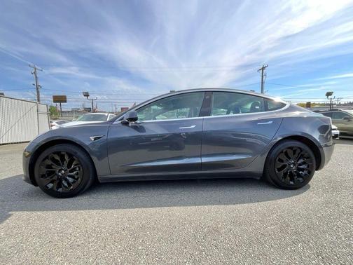 Midnight Silver Metallic 2020 Tesla Model 3 Long Range
