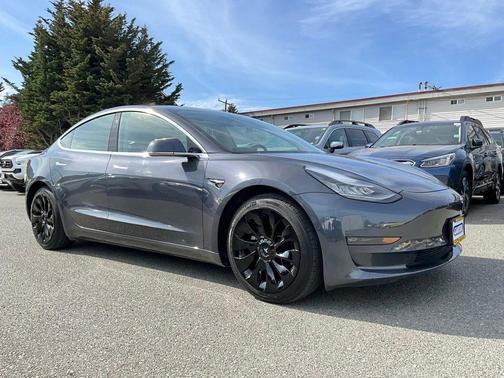 Midnight Silver Metallic 2020 Tesla Model 3 Long Range
