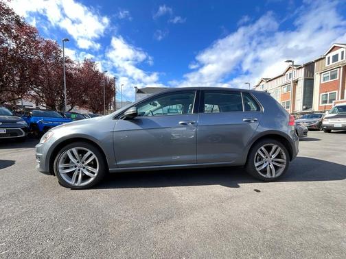 2017 Volkswagen Golf TSI SEL 4-Door