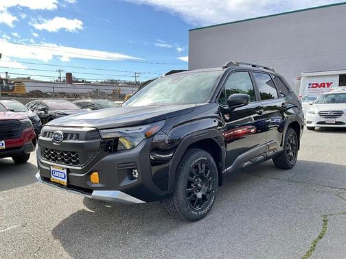 Crystal Black Silica 2026 Subaru Forester Wilderness