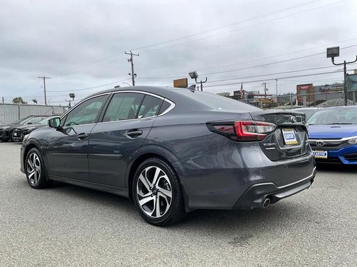 2022 Subaru Legacy Limited XT