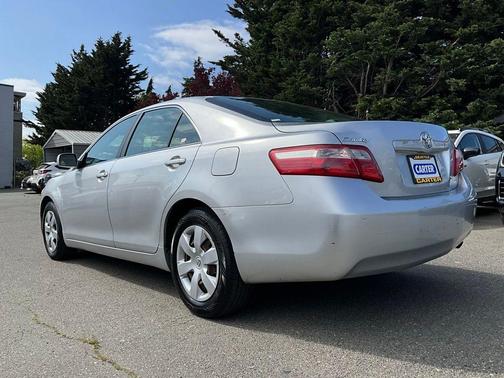Classic Silver Metallic 2009 Toyota Camry LE