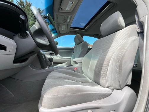 Classic Silver Metallic 2009 Toyota Camry LE