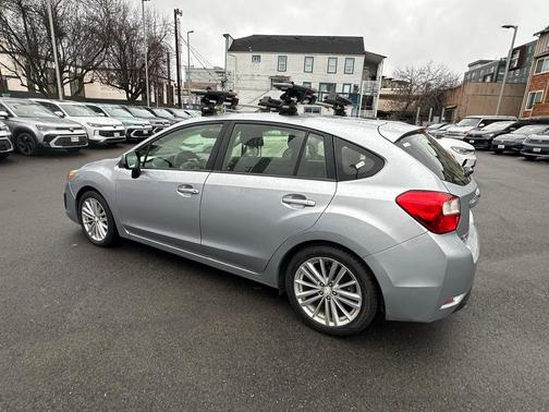 2014 Subaru Impreza 2.0i Premium