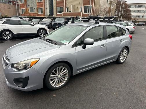2014 Subaru Impreza 2.0i Premium