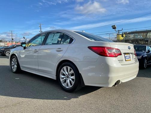 2015 Subaru Legacy 2.5i Premium