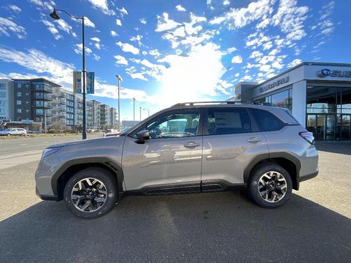 Riverrock Green 2026 Subaru Forester Premium